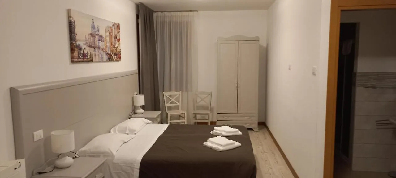 Palazzetto Canossa Venedig Italien